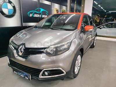 Usado Renault Captur Life 90 CV (66 kW) 2015 Gris / plata SUV