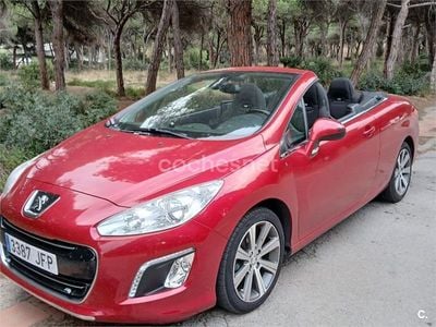 Usado Peugeot 308 CC Active 115 CV (84 kW) 2015 Rojo Descapotable