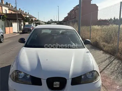 Usado Seat Ibiza Reference 80 CV (58 kW) 2006 Blanco Utilitario