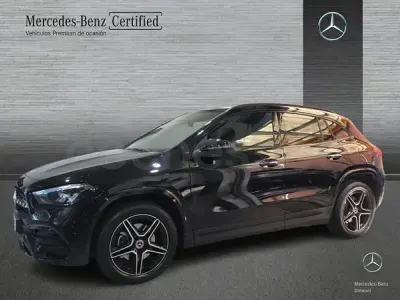 Usado Mercedes GLA250 AMG line 218 CV (160 kW) 2024 Negro noche SUV