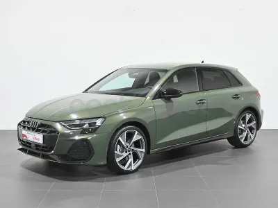Usado Audi A3 Comfort 150 CV (110 kW) 2025 Verde Berlina