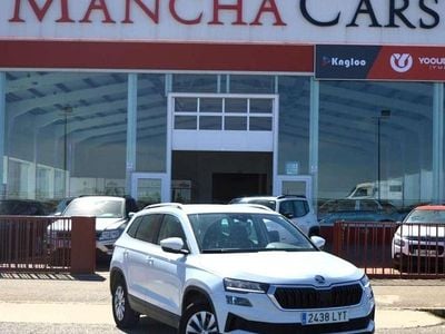Usado Skoda Karoq Ambition 150 HP (110 kW) 2022 Branco SUV