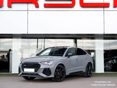 Gris / plata Usado 2023 Audi Q3 Sportback Ambiente SUV | 69.900 €