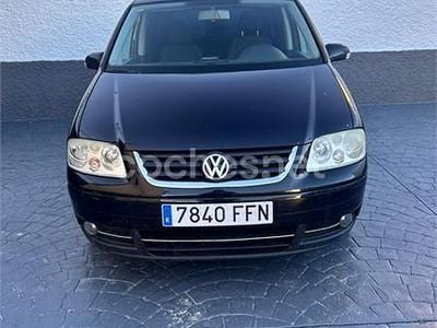 Usado VW Touran Advance 105 CV (77 kW) 2006 Negro Monovolumen