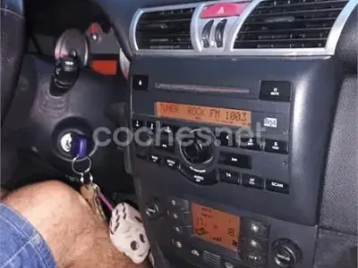 Usado Fiat Stilo Wagon 120 CV (88 kW) 2006 Negro Familiar