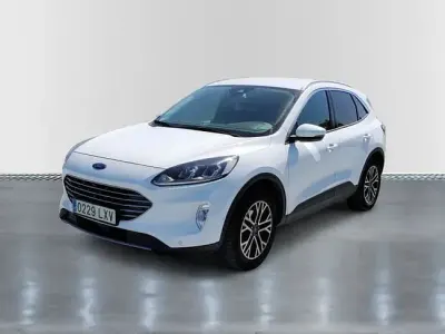 Usado Ford Kuga Titanium 150 CV (110 kW) 2022 Blanco SUV