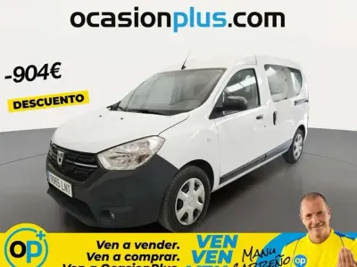Usado Dacia Dokker Essentiel 109 CV (80 kW) 2021 Blanco Monovolumen