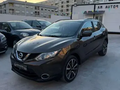 Usado Nissan Qashqai Acenta 131 CV (96 kW) 2014 Marrón SUV