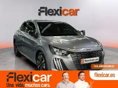Usado Peugeot 208 Allure 100 CV (73 kW) 2025 Gris Utilitario
