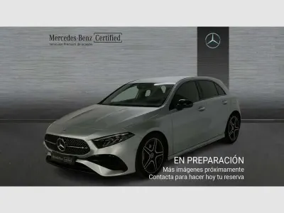 Usado Mercedes A200 163 CV (119 kW) 2024 Plateado Berlina