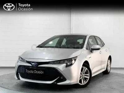 Usado Toyota Corolla Active 122 CV (89 kW) 2022 Gris / plata Berlina