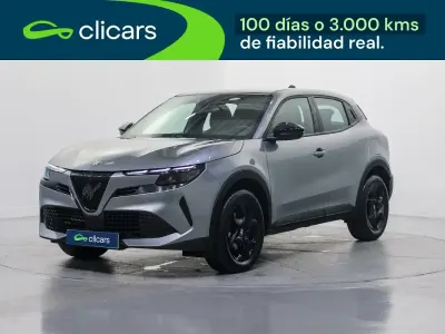 Usado Alfa Romeo GT Junior 136 CV (100 kW) 2025 Gris SUV