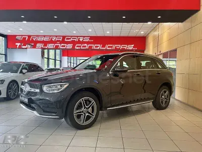 Usado Mercedes GLC300e 306 CV (225 kW) 2020 Gris / plata SUV