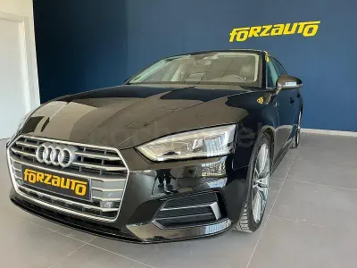 Begagnad Audi A5 Sportback S-Line 190 HK (139 kW) 2017 Svart Halvkombi
