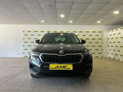 Usado Skoda Karoq Ambition 115 CV (84 kW) 2022 Negro SUV