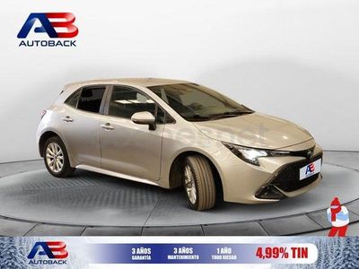Usado Toyota Corolla Active 140 CV (102 kW) 2023 Gris / plata Berlina