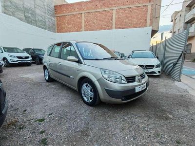 Usado Renault Grand Scénic II Privilege 131 CV (96 kW) 2006 Beige Monovolumen