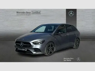 Usado Mercedes B200 150 CV (110 kW) 2023 Gris Utilitario