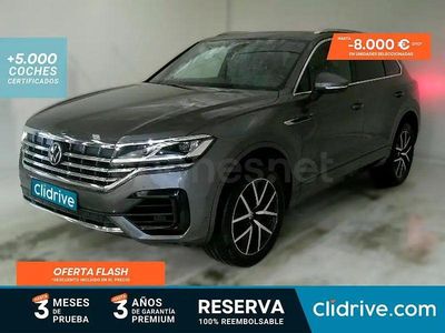 Usado VW Touareg 286 CV (210 kW) 2022 Gris / plata SUV