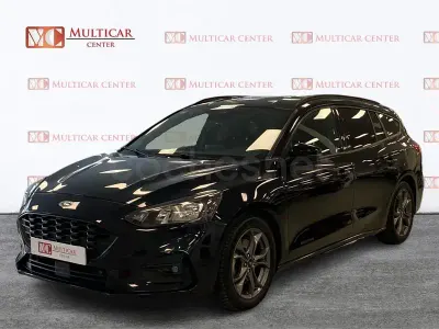 Usado Ford Focus ST-Line 125 CV (91 kW) 2019 Negro Familiar