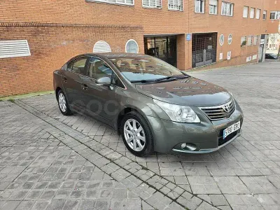 Usado Toyota Avensis
