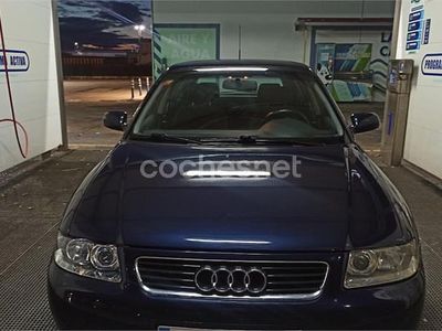 Azul Usado 2001 Audi A3 Ambition Berlina | 3300 € (Un poco caro)