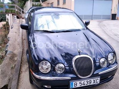 Azul Usado 2000 Jaguar S-Type Executive Berlina | 7200 € (Caro)