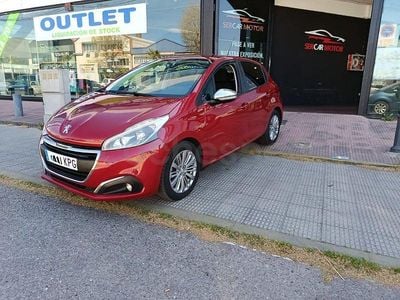 Usado Peugeot 208 GT-line 100 CV (73 kW) 2018 Granate Utilitario