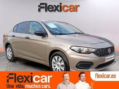 Usado Fiat Tipo Easy 95 CV (69 kW) 2018 Beige Berlina