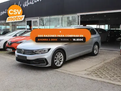 Usado VW Passat Executive 218 CV (160 kW) 2023 Gris Familiar