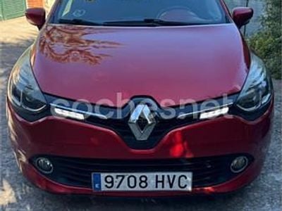 Usado Renault Clio IV Dynamique 90 CV (66 kW) 2013 Rojo Berlina