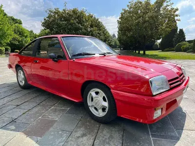 Usado Opel Manta 110 CV (80 kW) 1983 Rojo Coupe