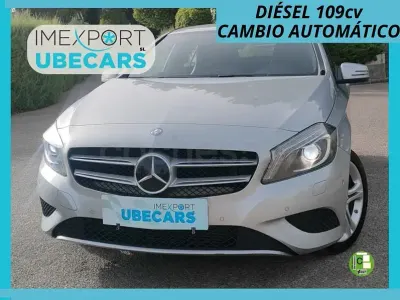 Usado Mercedes A180 Urban 109 CV (80 kW) 2016 Gris / plata Utilitario