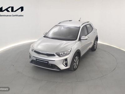 Usado 2024 Kia Stonic SUV | 19.915 € (Un poco caro)