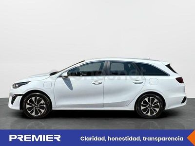 Usado Kia Ceed 143 CV (105 kW) 2022 Blanco Utilitario