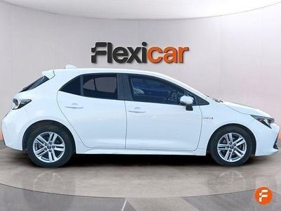 Usado Toyota Corolla Active 122 CV (89 kW) 2020 Blanco