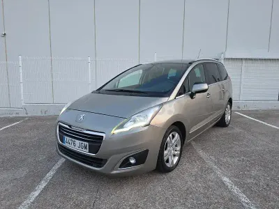 Usado Peugeot 5008
