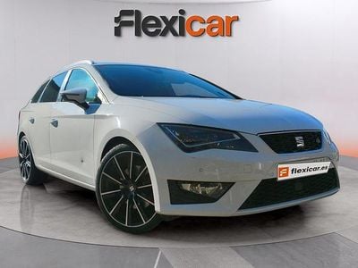 Usado Seat Leon ST FR 184 CV (135 kW) 2016 Blanco Familiar
