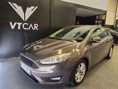 Gris Usado 2015 Ford Focus S Utilitario | 7490 € (Precio justo)