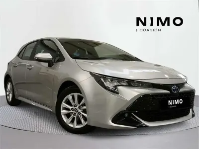 Begagnad Toyota Corolla Active 140 HK (102 kW) 2023 Halvkombi