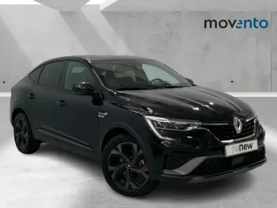 Usado Renault Arkana RS Line 145 CV (106 kW) 2022 Negro SUV