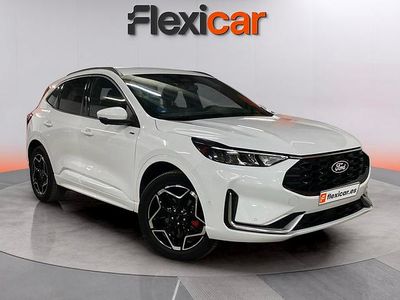 Usado Ford Kuga ST-Line 243 CV (178 kW) 2024 Blanco SUV