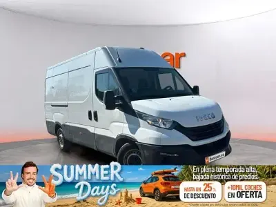 Usado Iveco Daily 156 CV (114 kW) 2023 Blanco Berlina