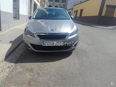Gris / plata Usado 2016 Peugeot 308 Allure Berlina | 8500 € (Precio justo)
