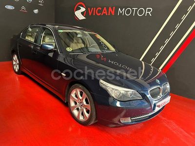 Azul Usado 2007 BMW 530 Berlina | 8900 € (Caro)
