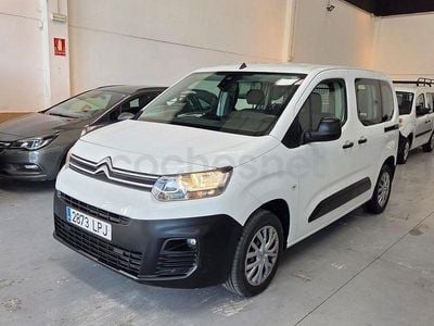 Usado Citroën Berlingo Feel 102 CV (75 kW) 2021 Blanco Monovolumen