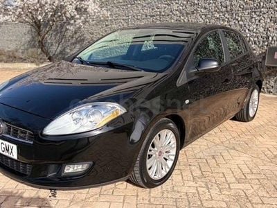 Usado Fiat Bravo Dynamic 120 CV (88 kW) 2009 Negro Utilitario