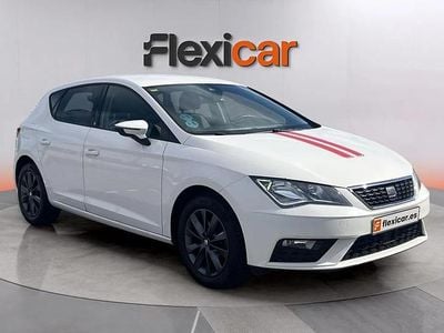 Usado Seat Leon Style 115 CV (84 kW) 2019 Blanco Berlina