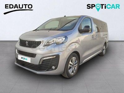 Gris / plata Usado 2023 Peugeot Traveller Active Monovolumen | 34.400 € (Caro)