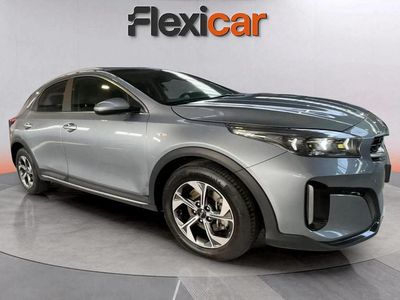 Usado Kia XCeed 160 CV (117 kW) 2023 Gris SUV